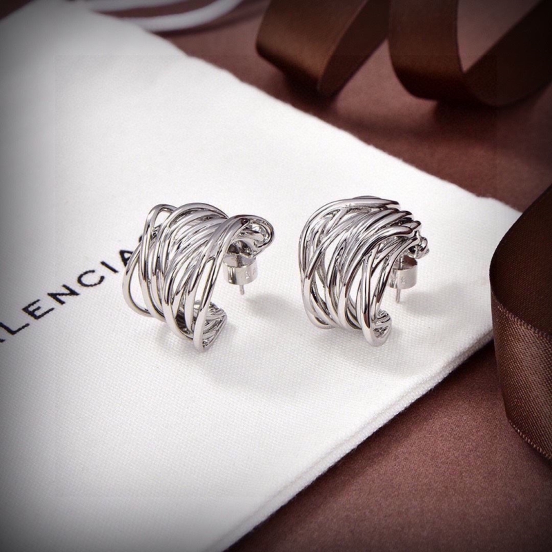 Ba1en*iaga earrings